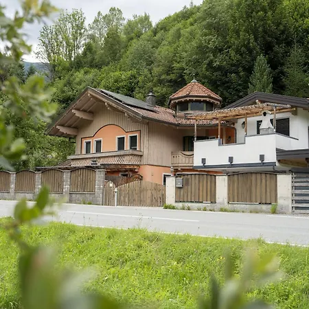 Attractive With Terrace Apartment